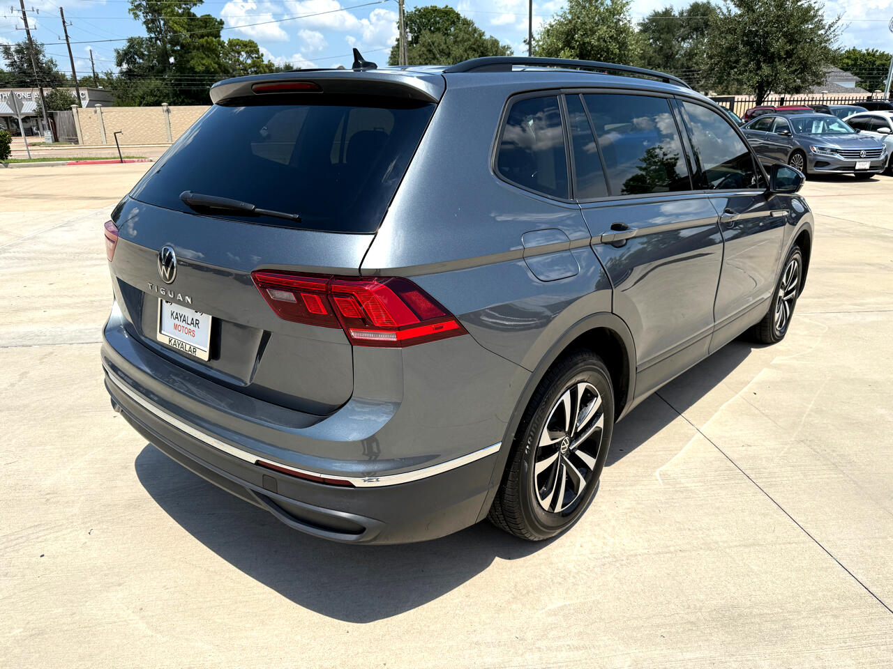 2024 Volkswagen Tiguan S photo 5