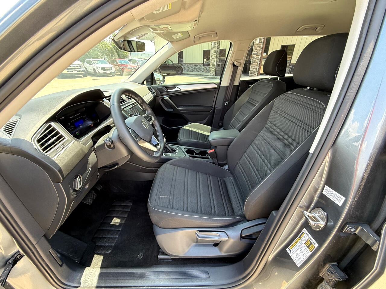 2024 Volkswagen Tiguan S photo 8