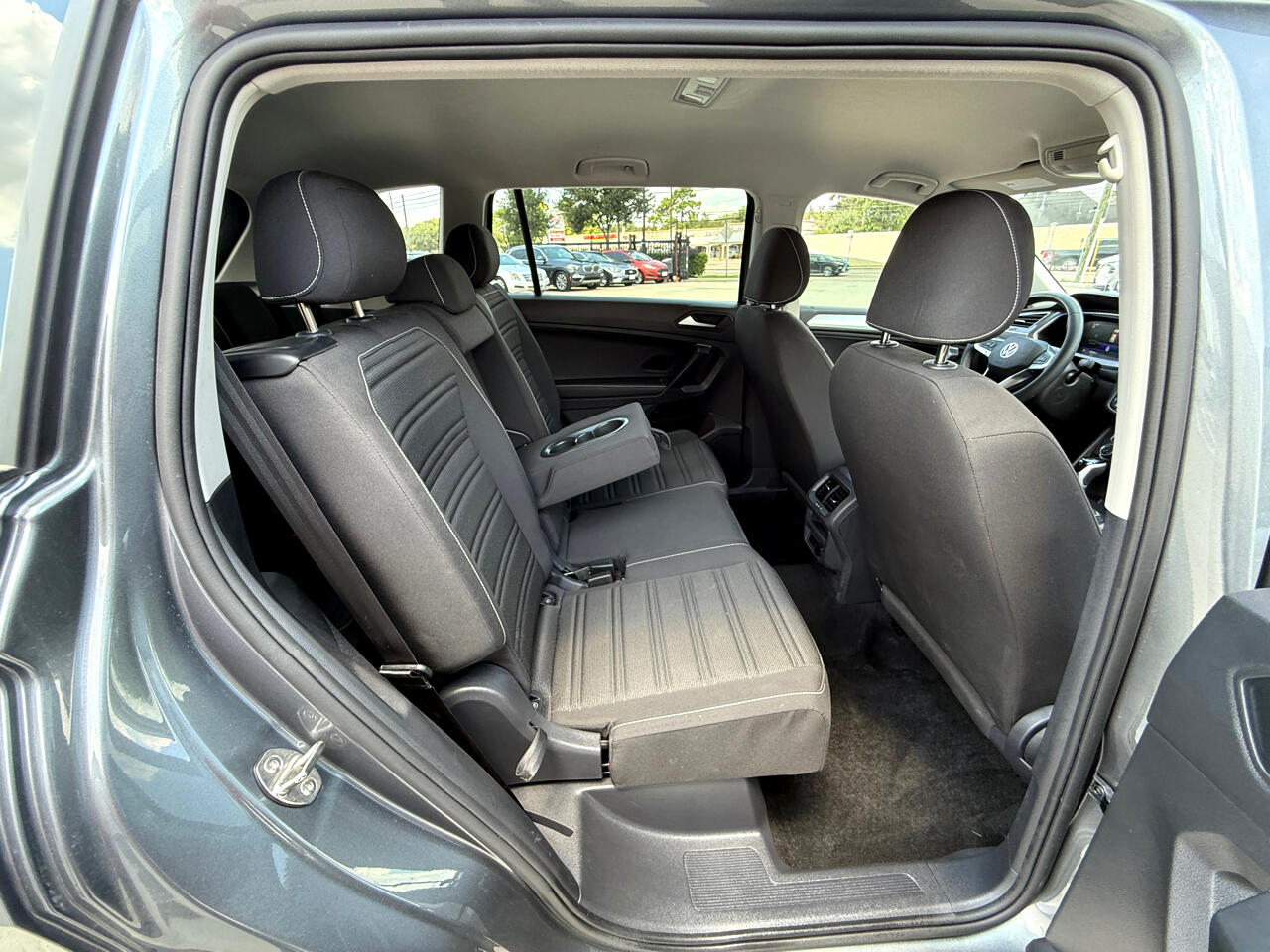 2024 Volkswagen Tiguan S photo 12