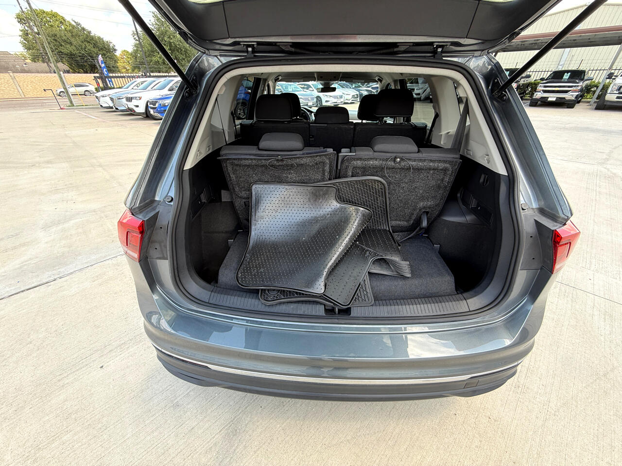 2024 Volkswagen Tiguan S photo 15