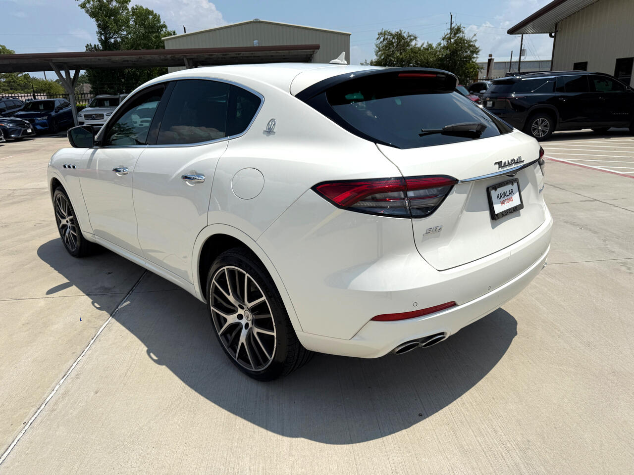 2021 Maserati Levante S photo 4