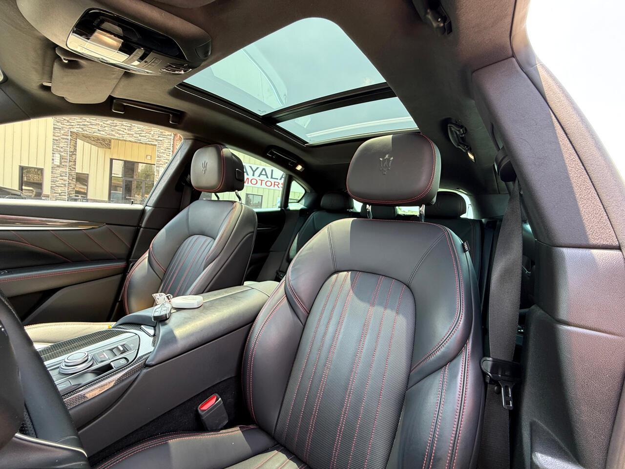 2021 Maserati Levante S photo 11