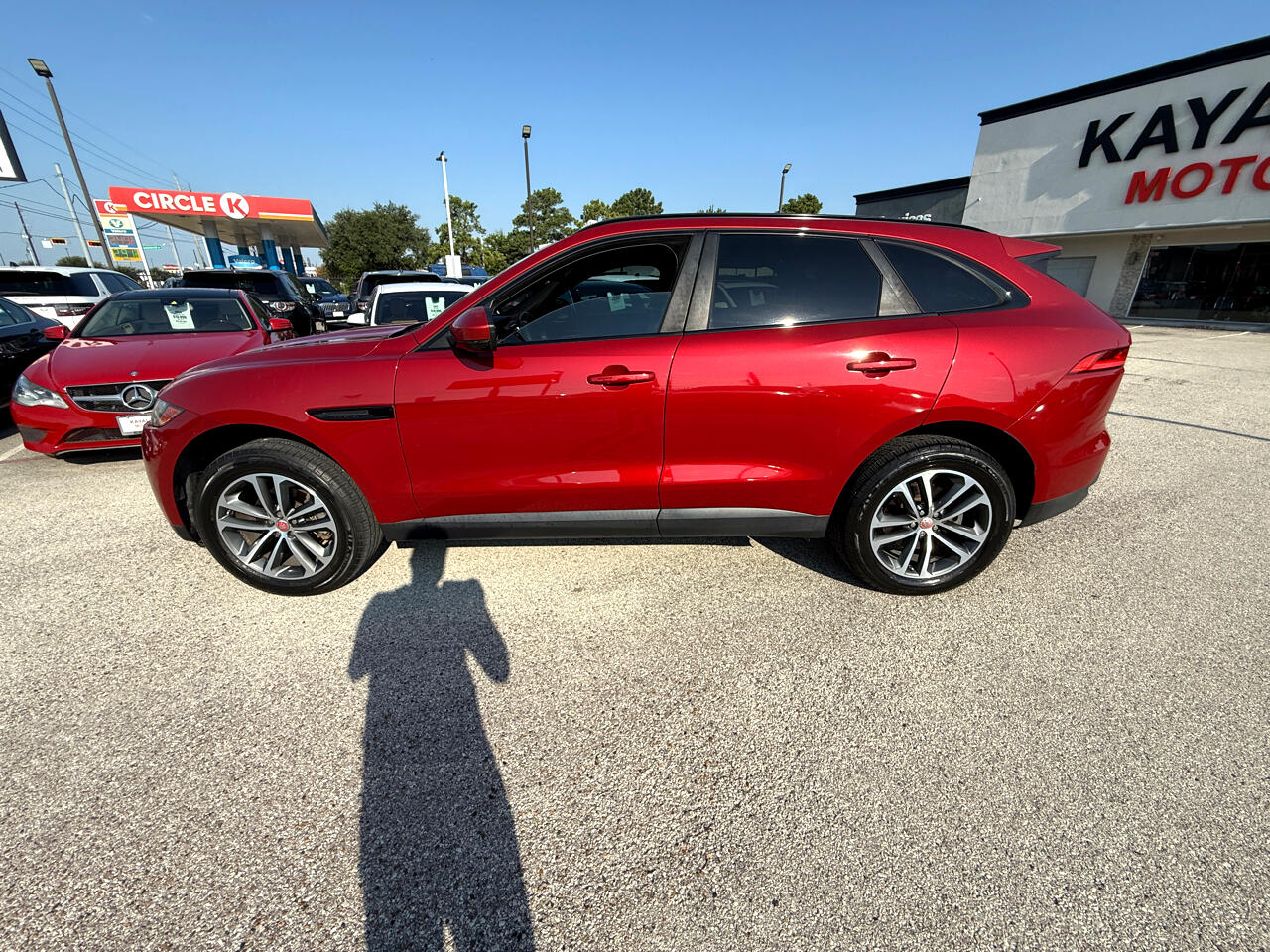 2018 Jaguar F-PACE Premium photo 3