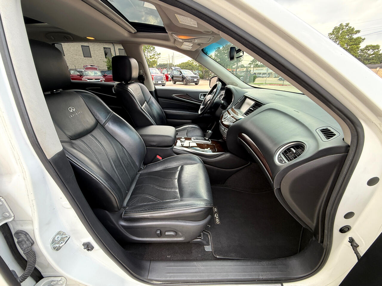 2014 Infiniti QX60 Luxe AWD photo 11