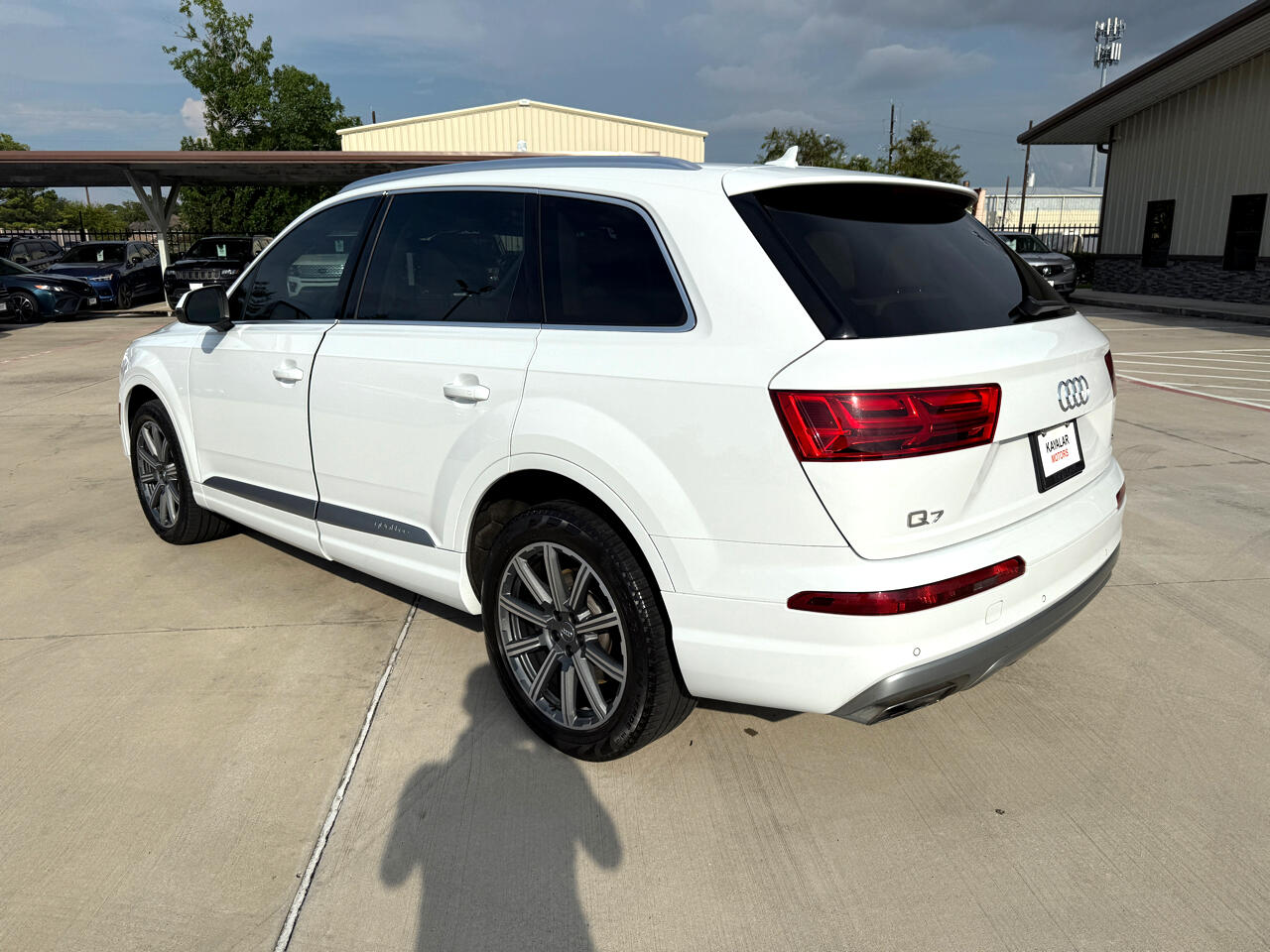 2018 Audi Q7 Premium Plus photo 2