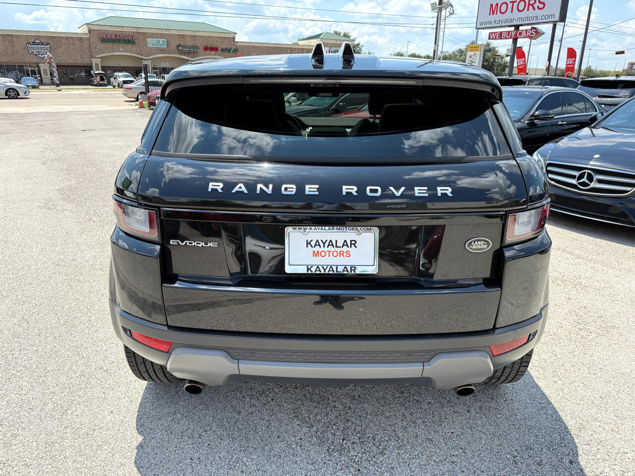 2017 Land Rover Range Rover Evoque SE photo 5