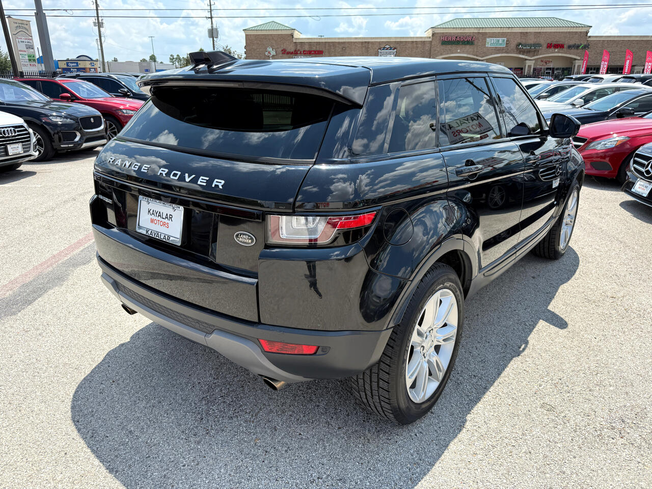 2017 Land Rover Range Rover Evoque SE photo 6