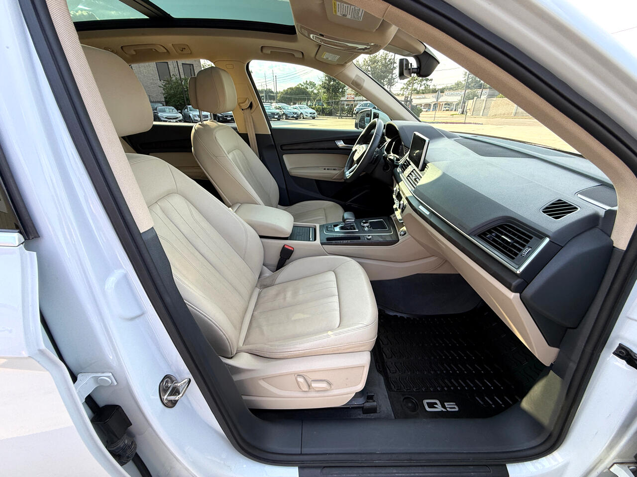 2020 Audi Q5 2.0T Premium Plus photo 14