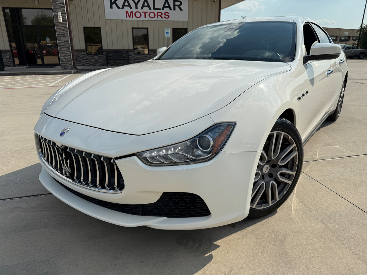 2017 Maserati Ghibli S Q4 photo 2
