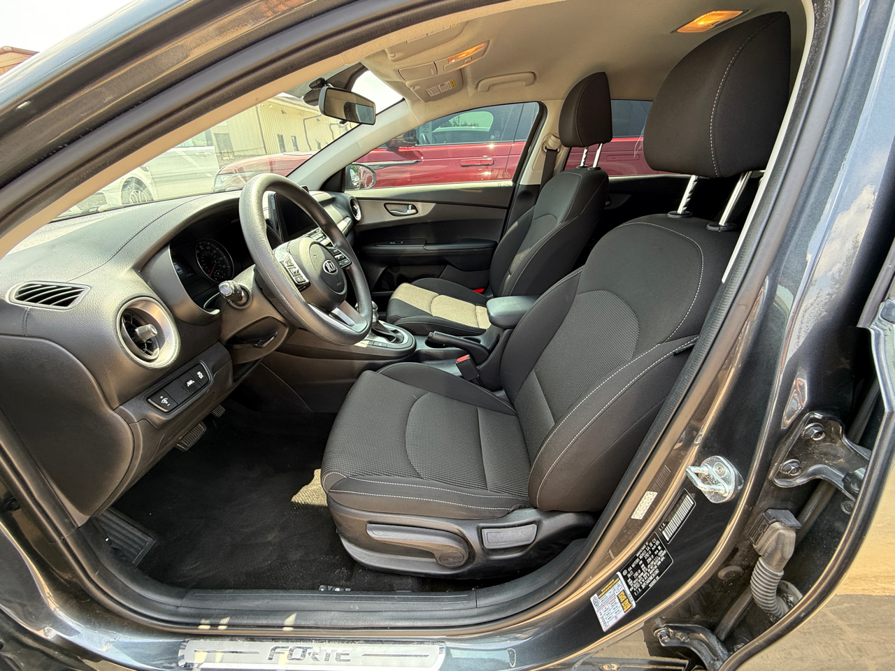 2021 Kia Forte FE photo 8