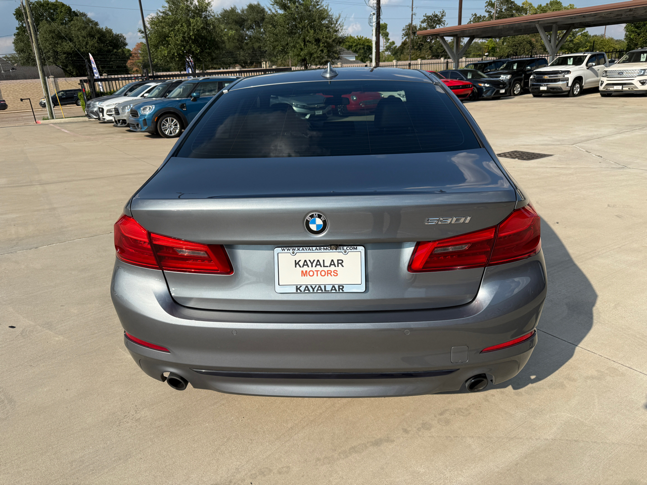 BMW 5-Series 530i 2019