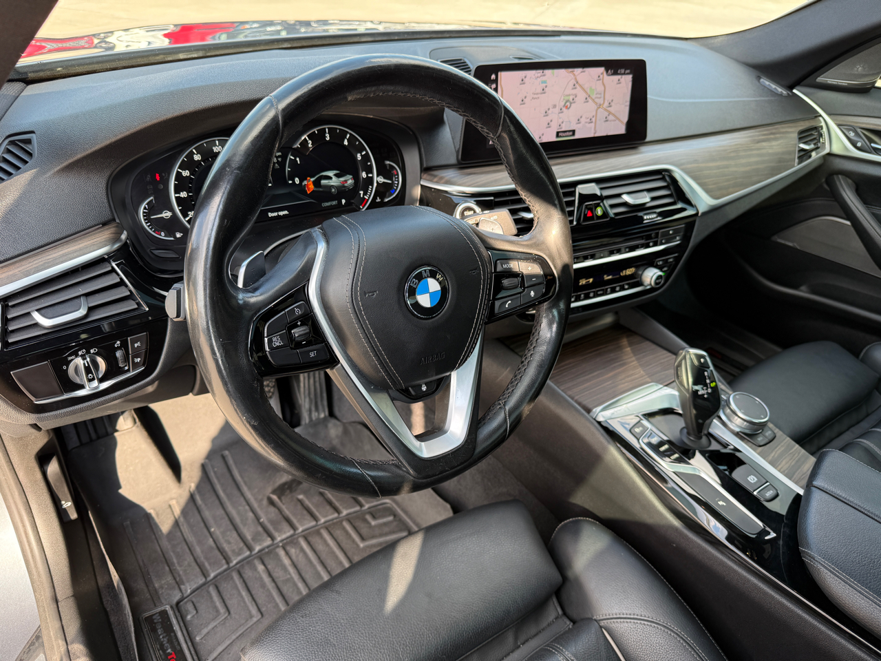 BMW 5-Series 530i 2019