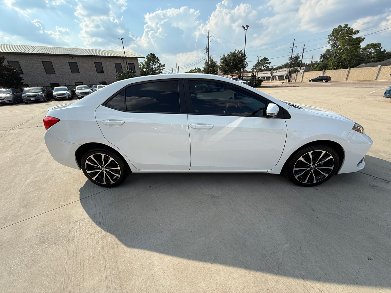 Toyota Corolla LE CVT 2017