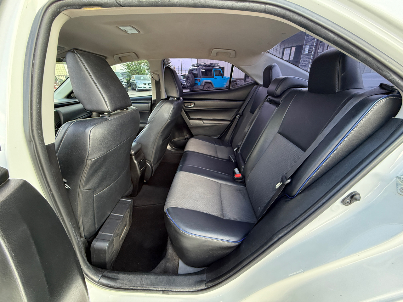 Toyota Corolla LE CVT 2017