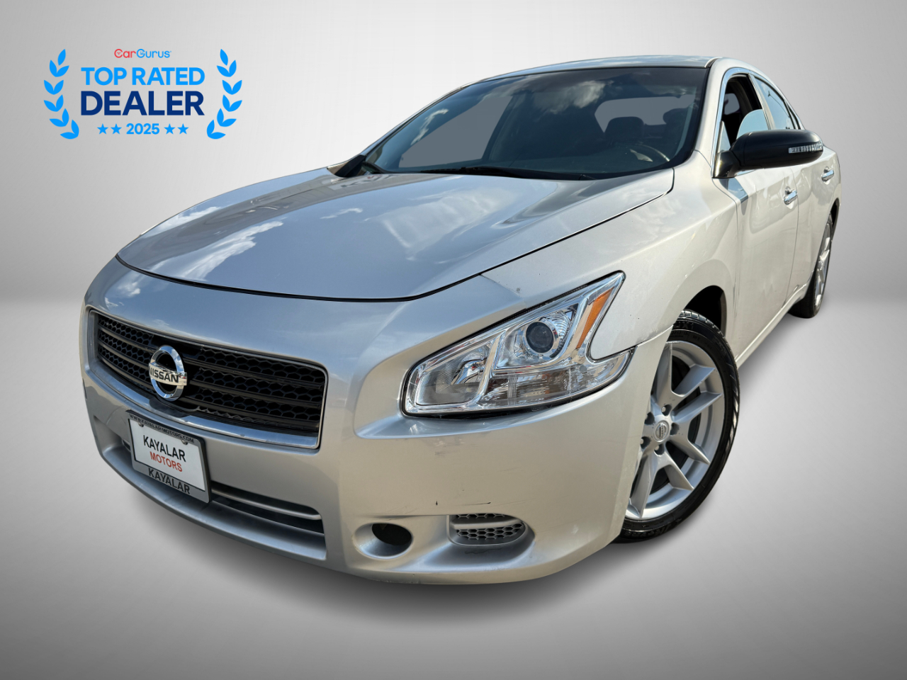 Nissan Maxima SV 2011