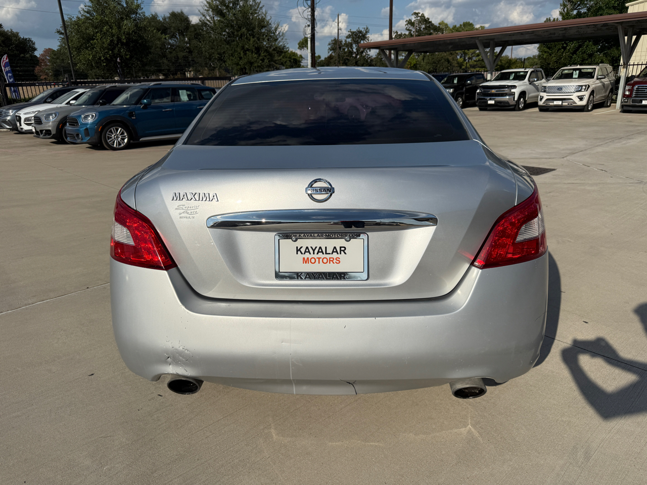 Nissan Maxima SV 2011