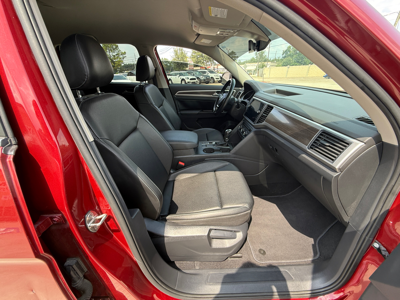 2019 Volkswagen Atlas V6 SE Technology photo 16