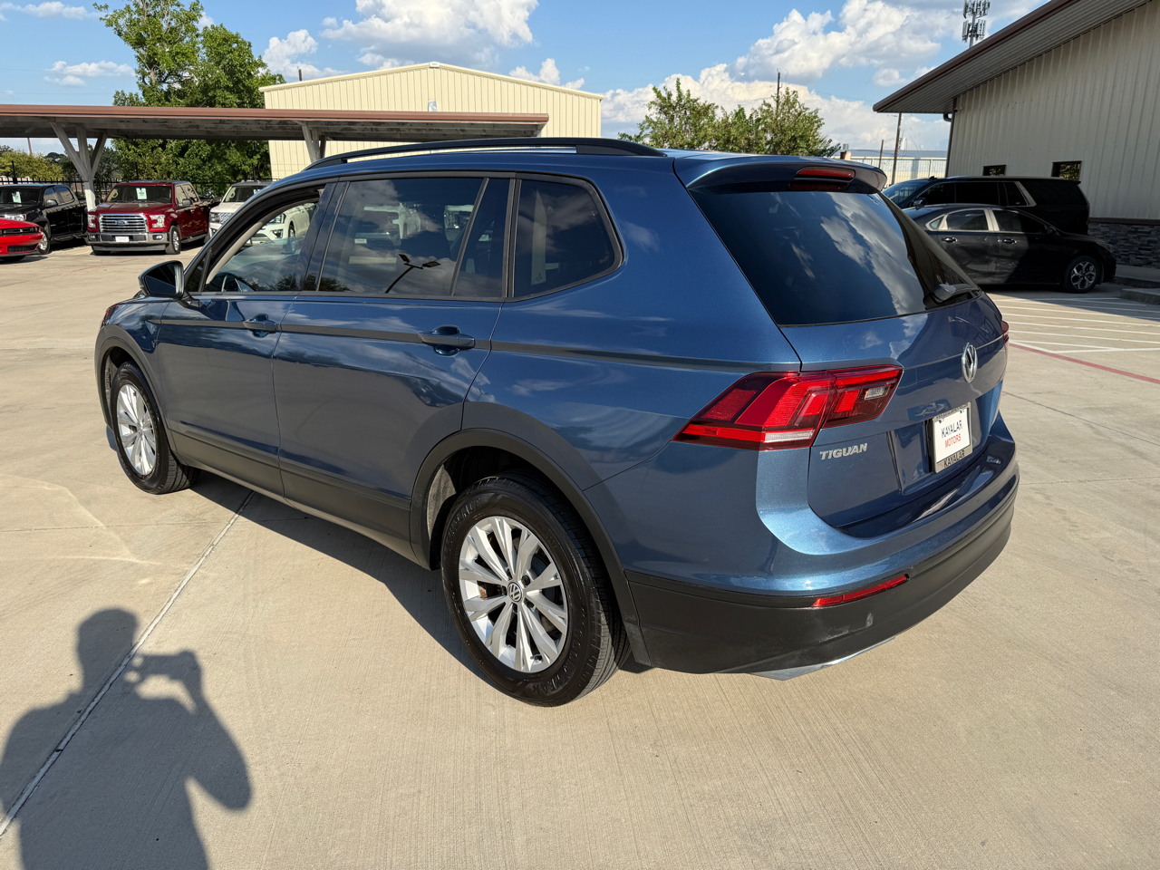 Volkswagen Tiguan S 2018