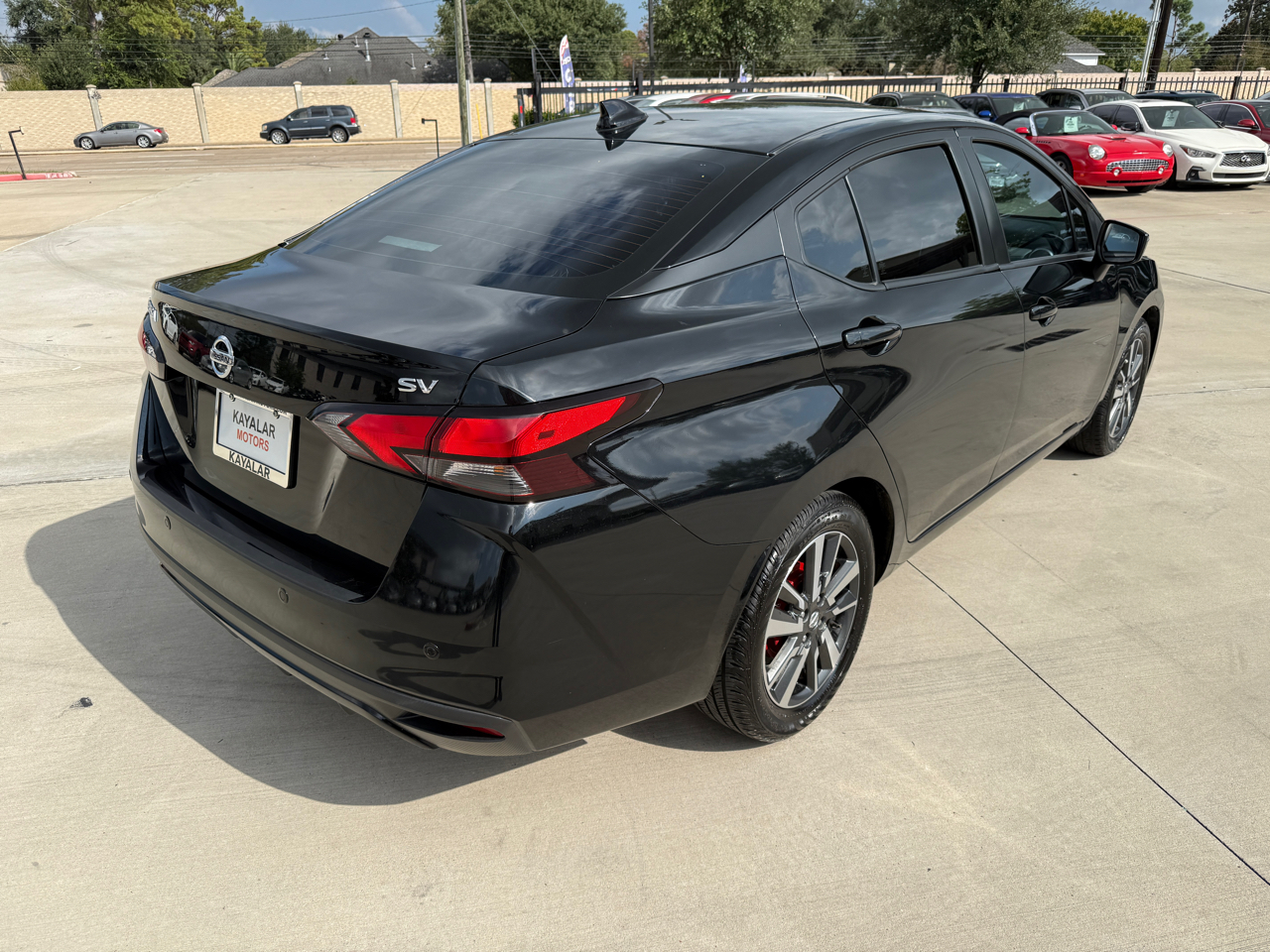 Nissan Versa SV 2021