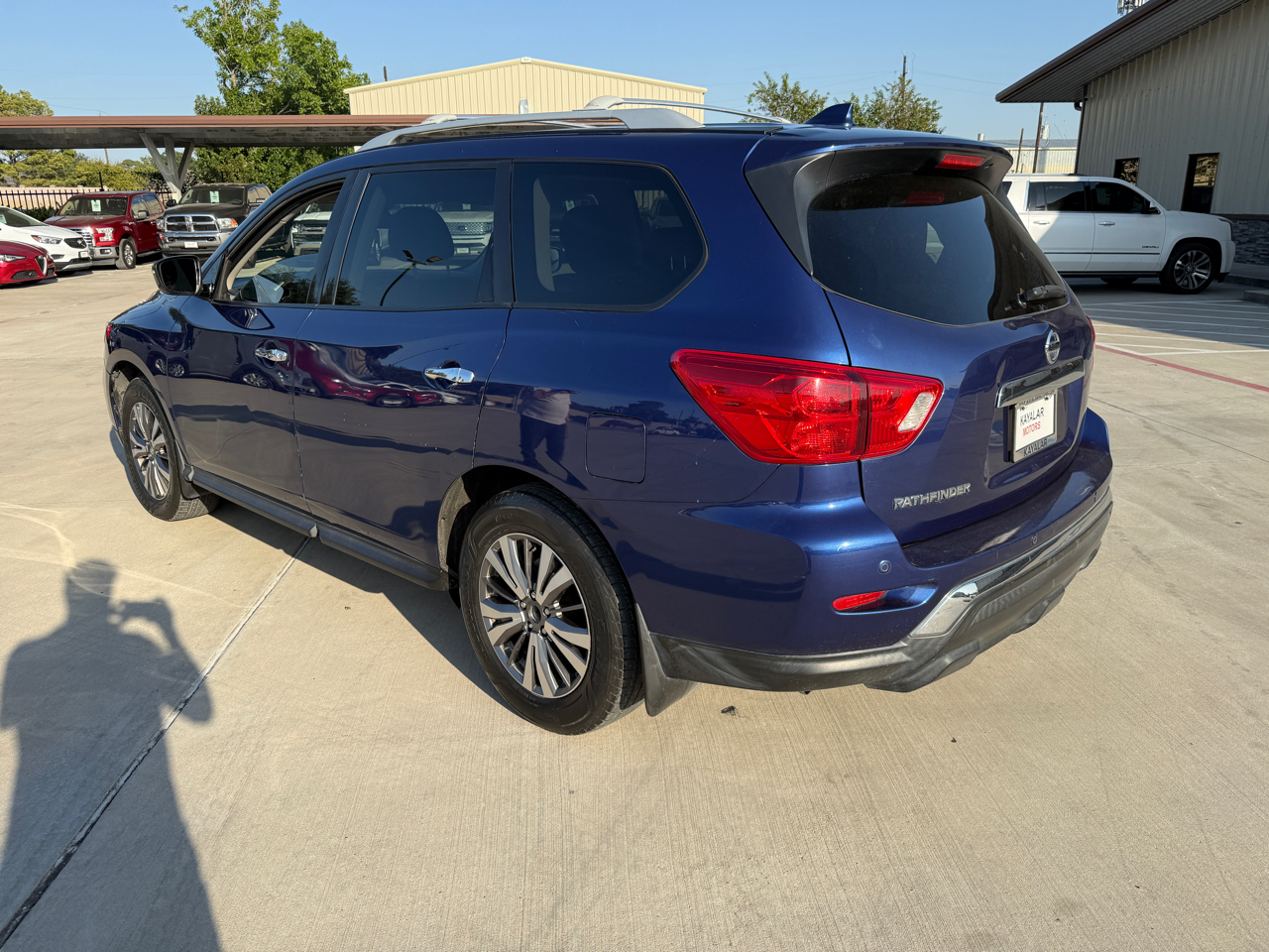 Nissan Pathfinder S 2WD 2019