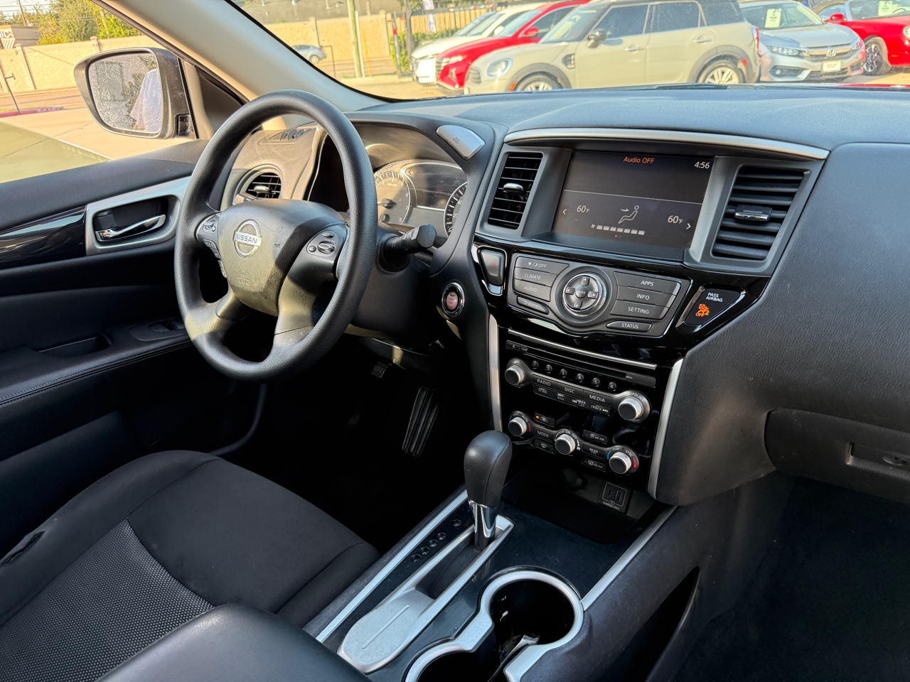 Nissan Pathfinder S 2WD 2019