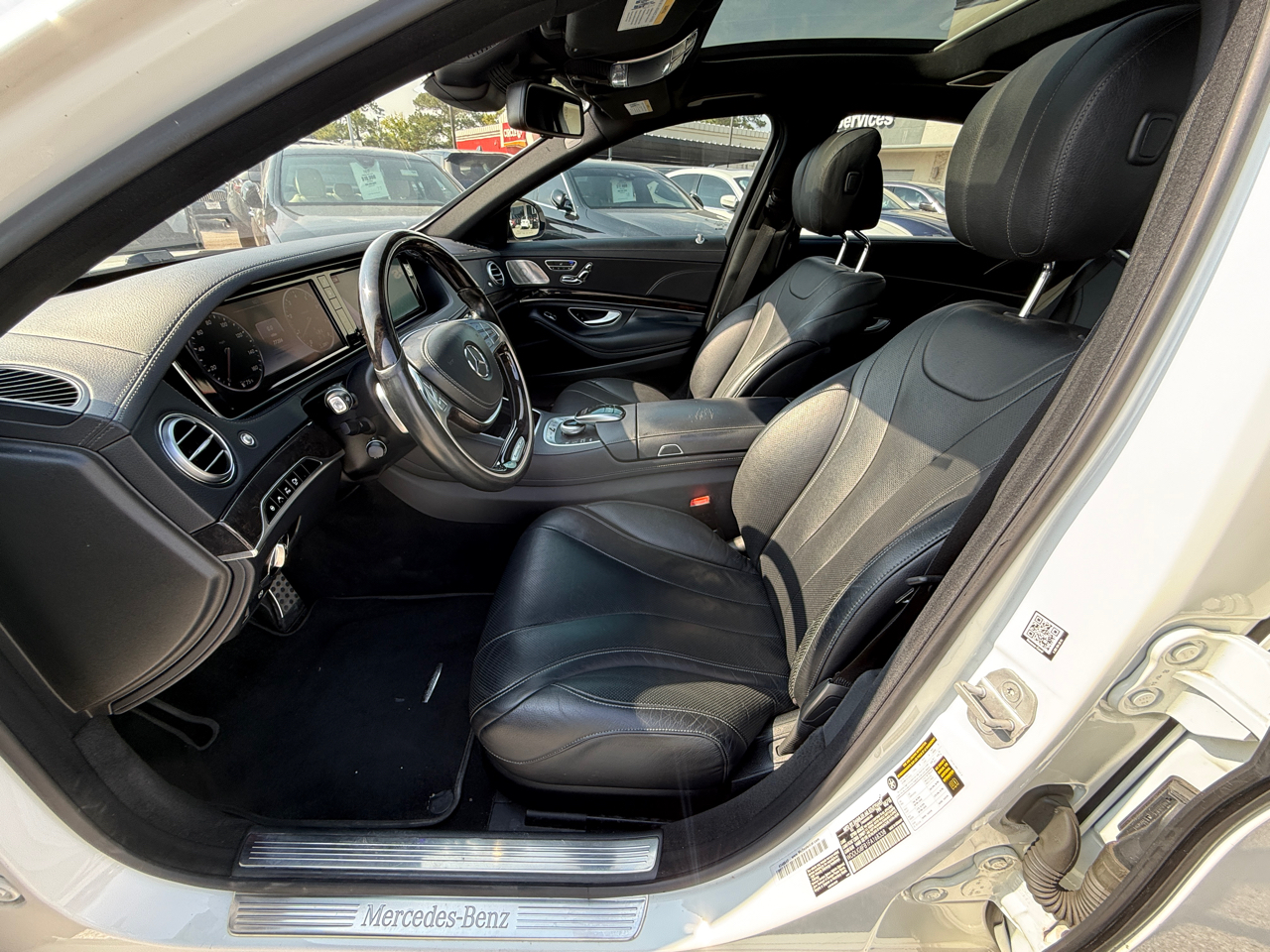 Mercedes-Benz S-Class S550 4MATIC 2015