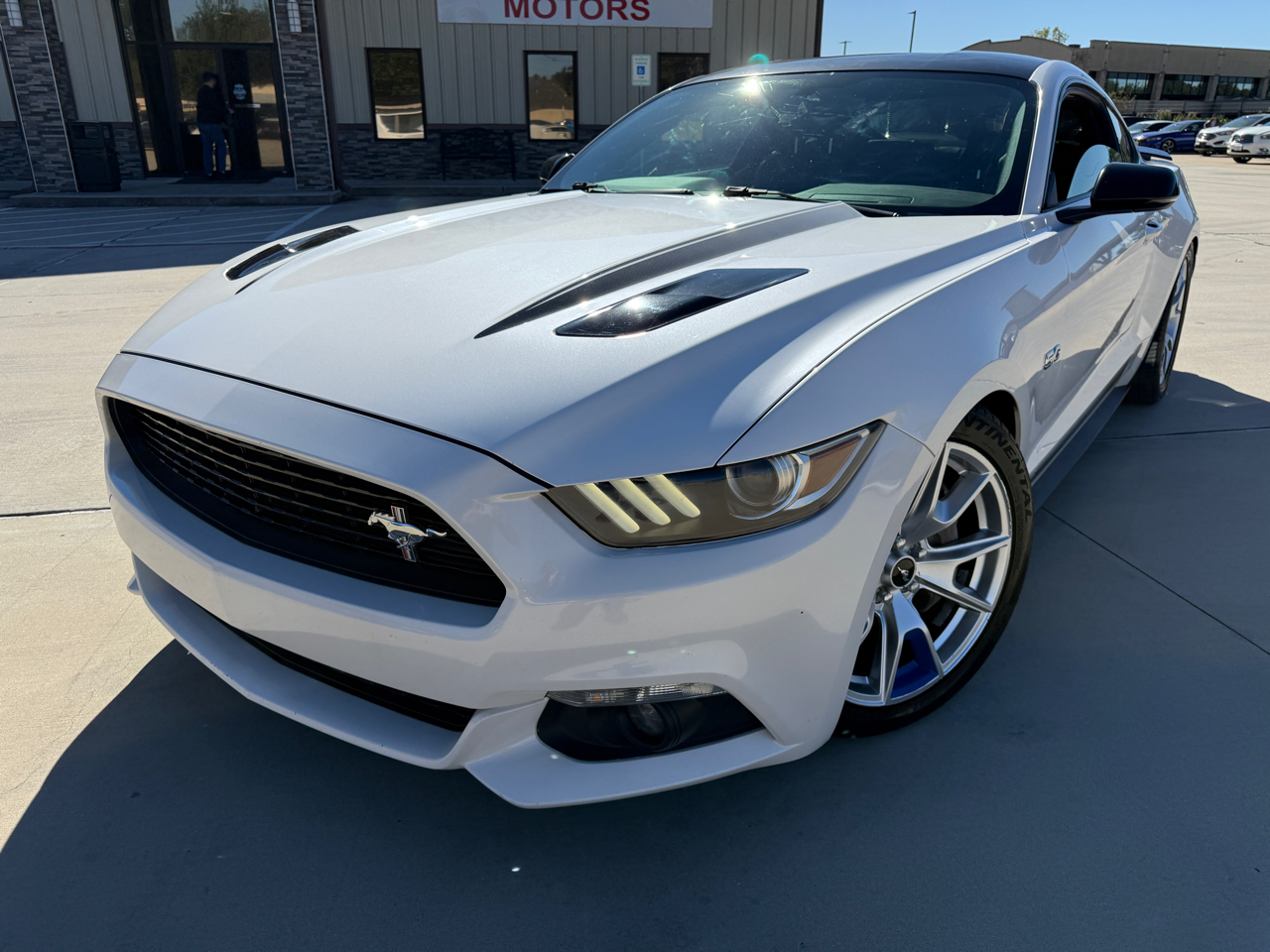 Ford Mustang GT Premium Coupe 2017