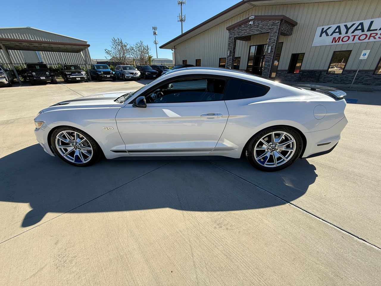 Ford Mustang GT Premium Coupe 2017