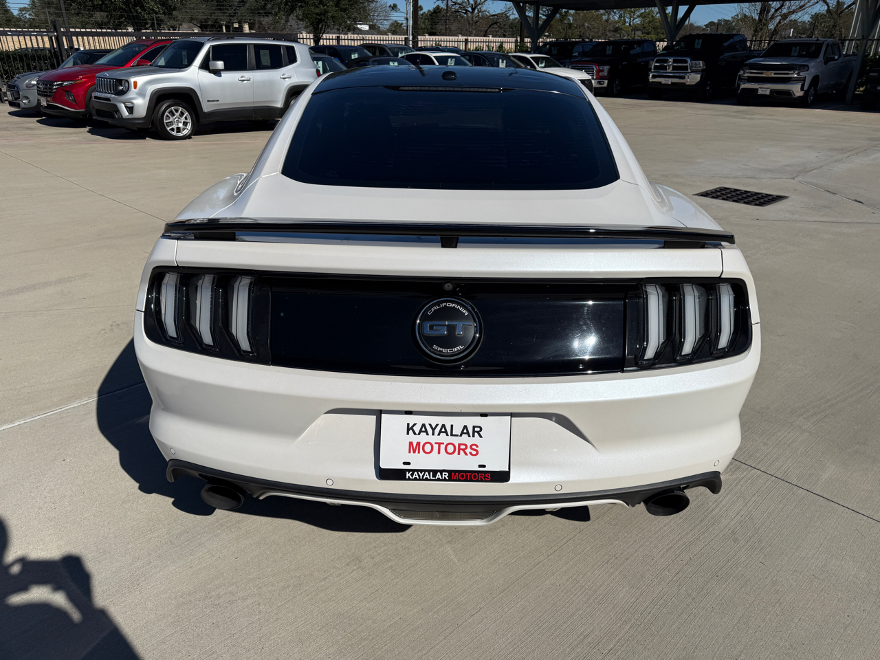 Ford Mustang GT Premium Coupe 2017