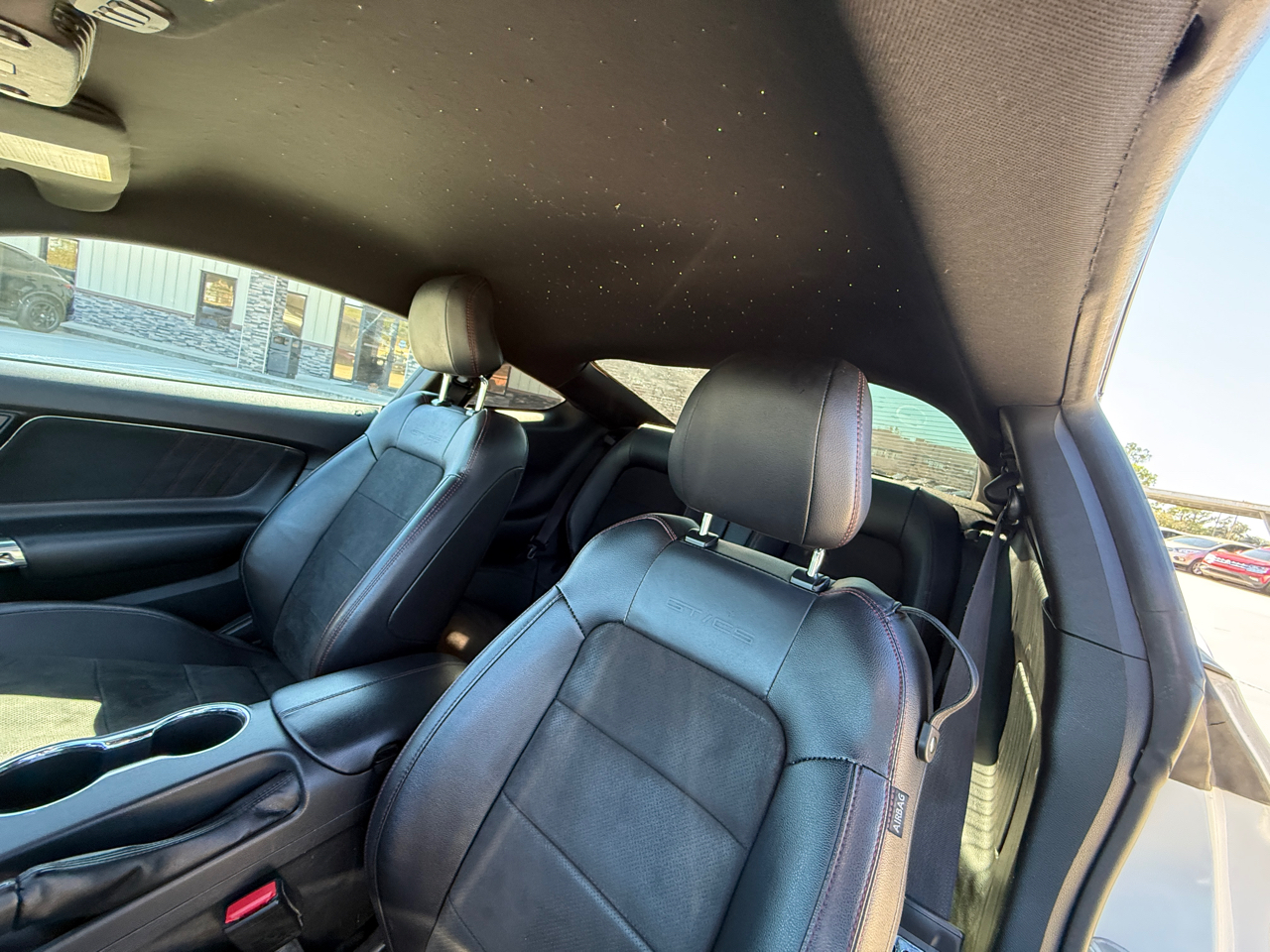 Ford Mustang GT Premium Coupe 2017