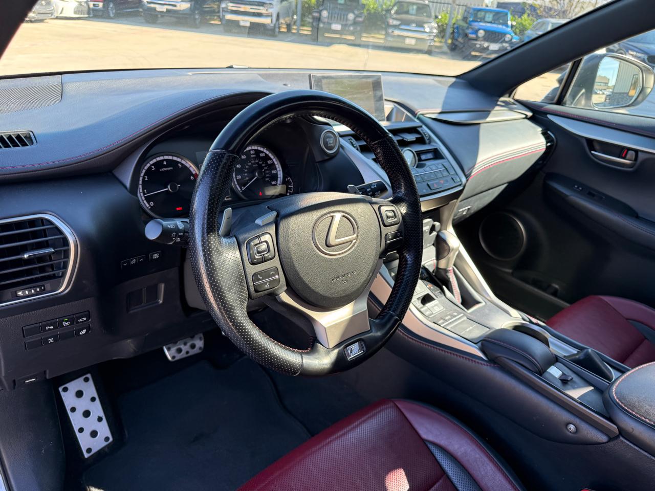 Lexus NX 200t AWD 2017