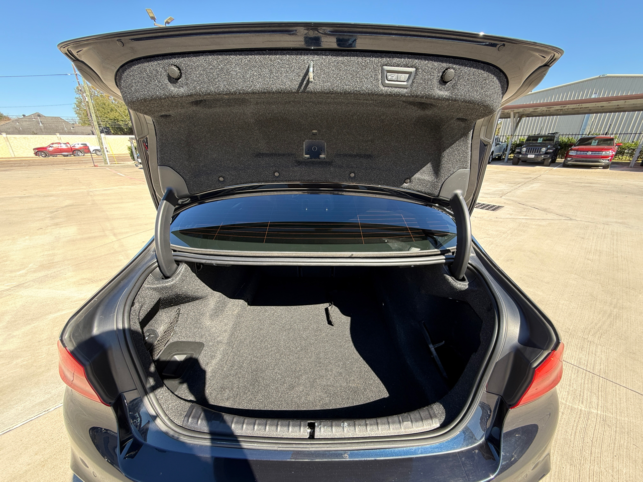 BMW 5-Series M550i xDrive 2020