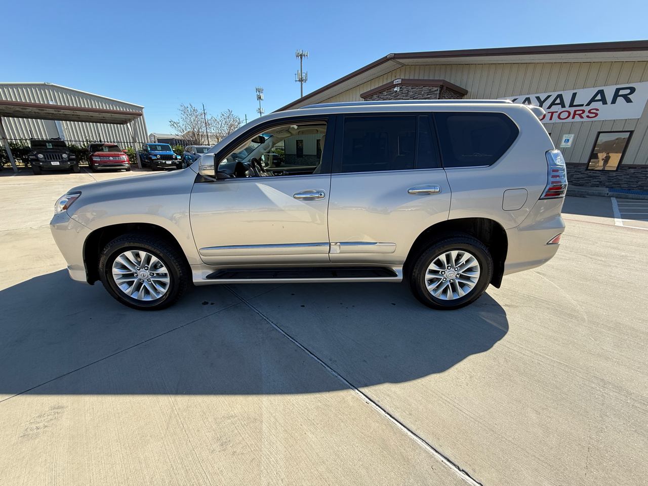 Lexus GX 460 Base 2016