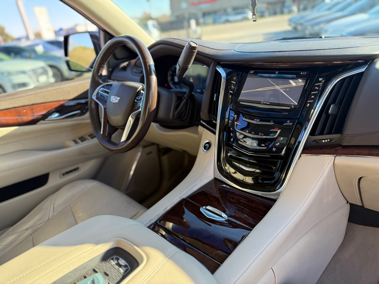 Cadillac Escalade 2WD 4dr Luxury Collection 2016