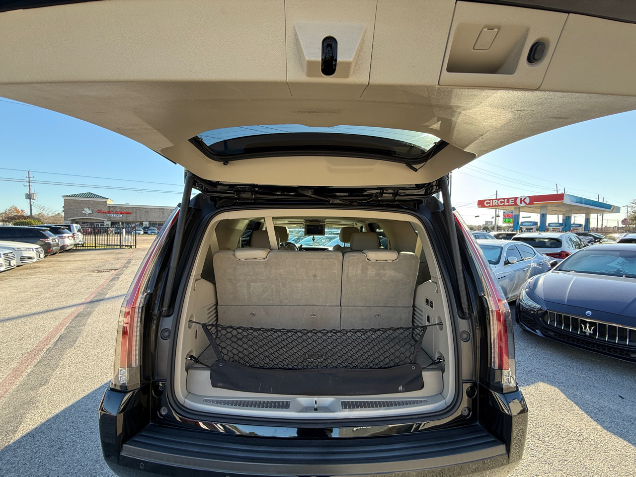 Cadillac Escalade 2WD 4dr Luxury Collection 2016