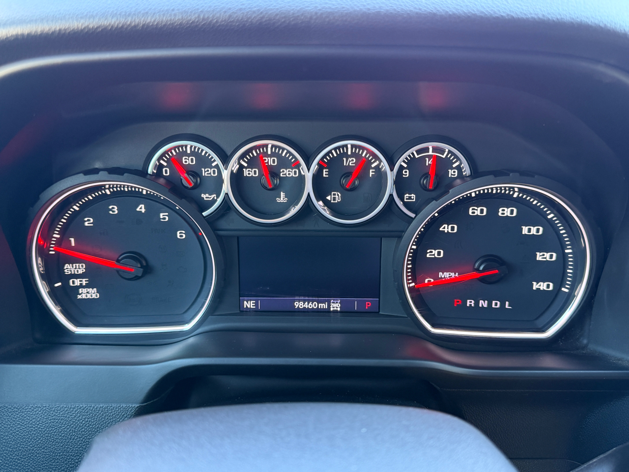 Chevrolet Silverado 1500 1LT Crew Cab 4WD 2020