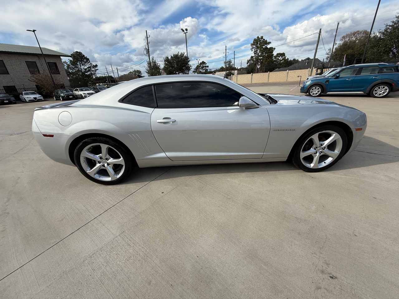 Chevrolet Camaro LS Coupe 2012