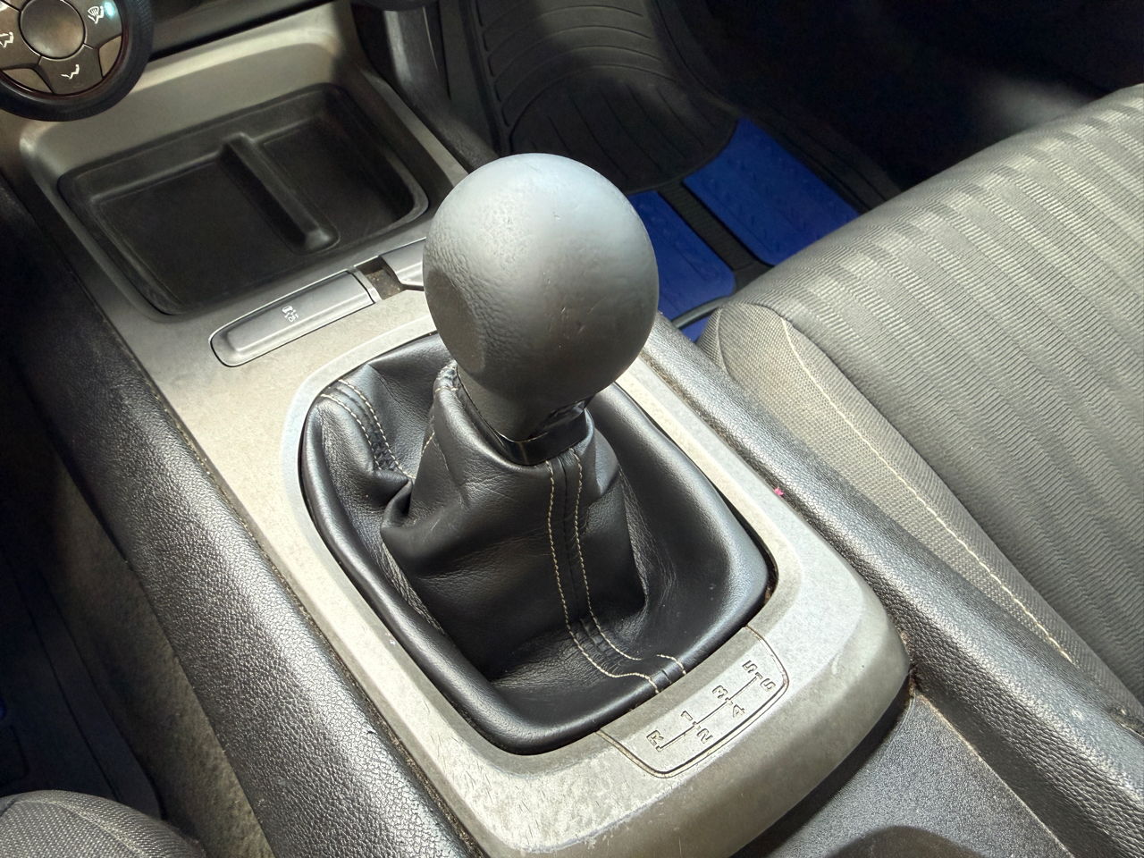 Chevrolet Camaro LS Coupe 2012