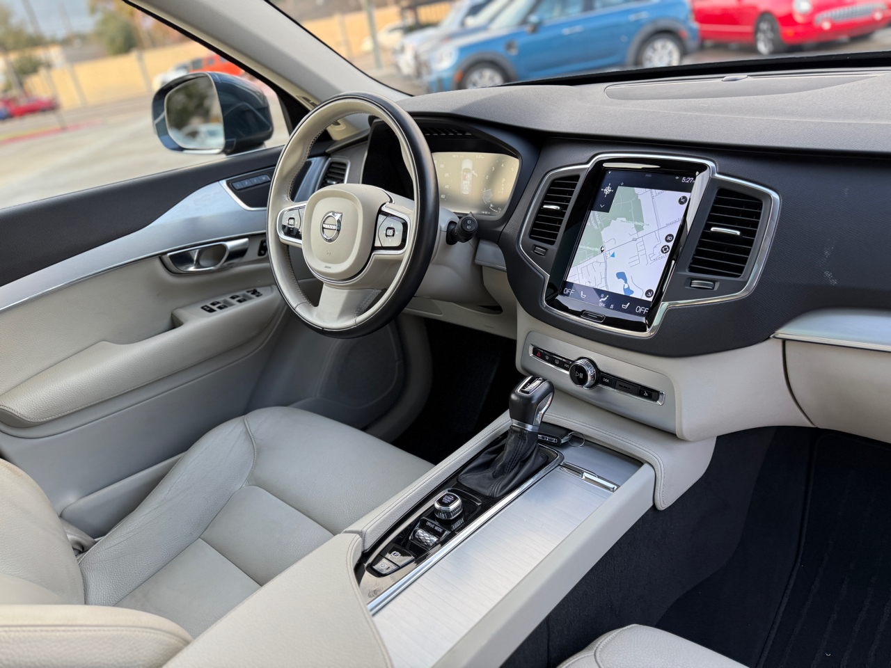 Volvo XC90 T5 Momentum 2018