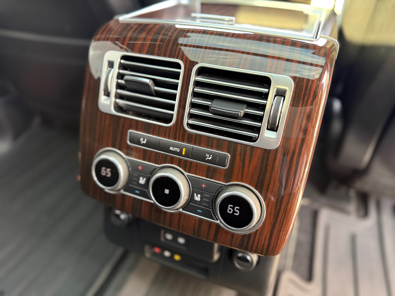 Land Rover Range Rover 4WD 4dr Supercharged Autobiography LWB 2016