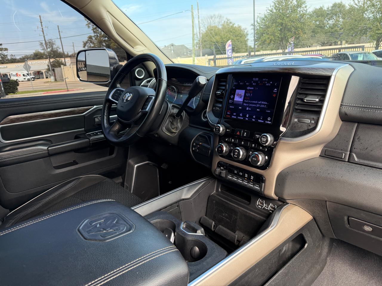 RAM 2500 Laramie Crew Cab SWB 4WD 2020