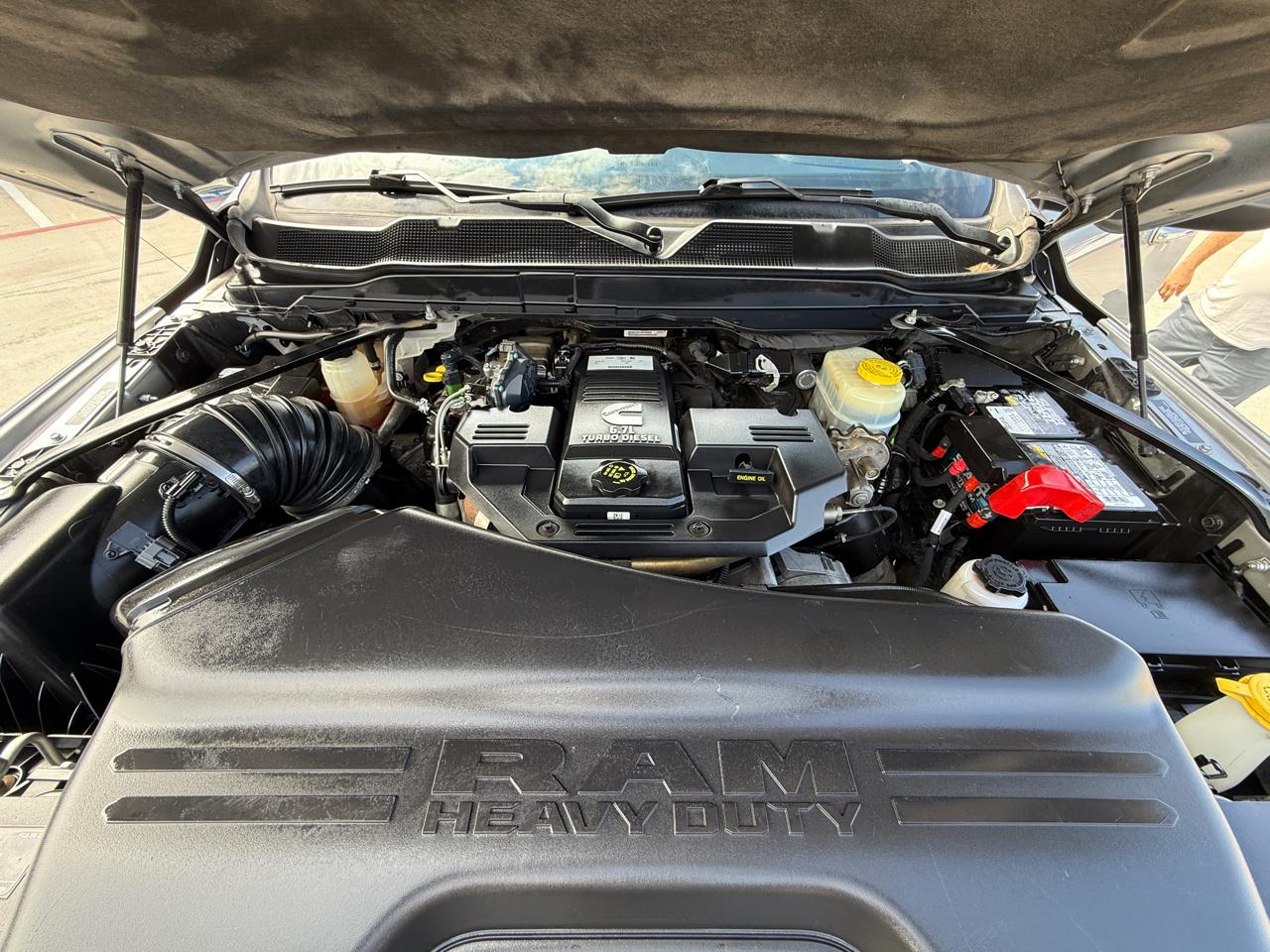 RAM 2500 Laramie Crew Cab SWB 4WD 2020