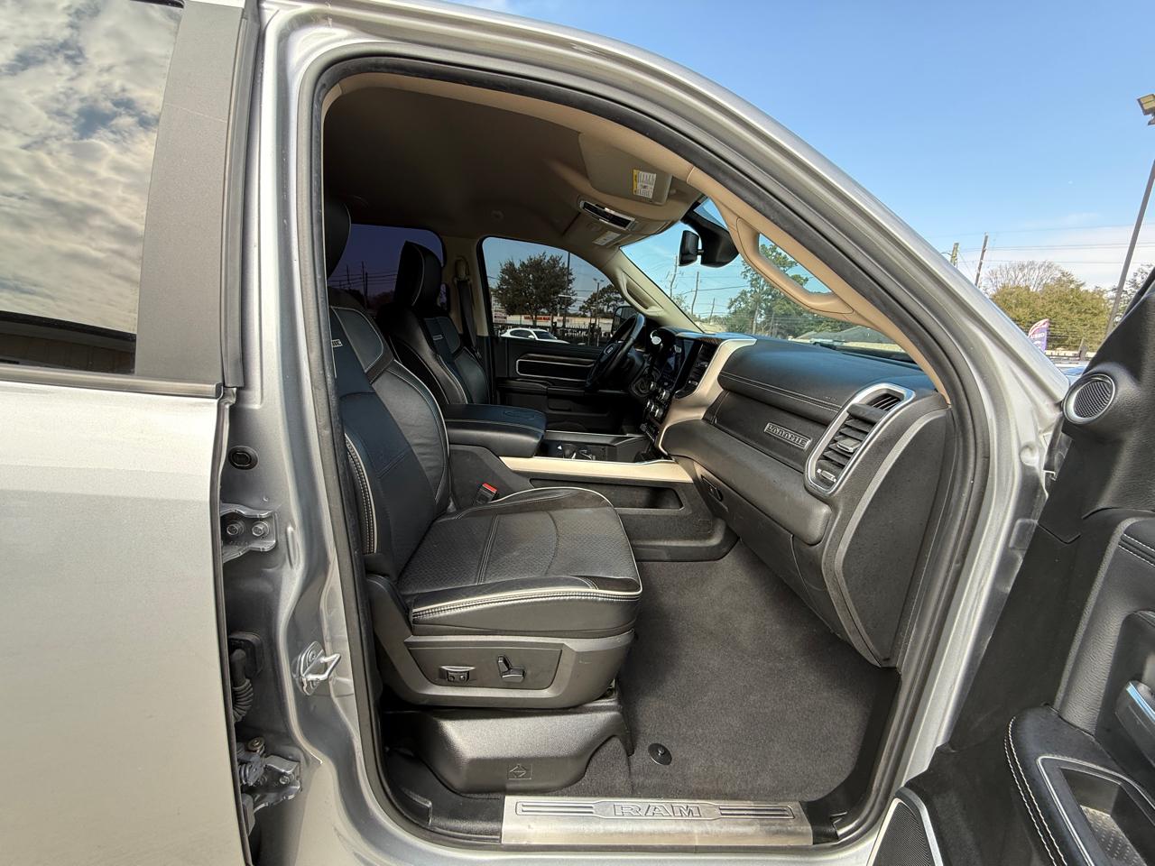 RAM 2500 Laramie Crew Cab SWB 4WD 2020