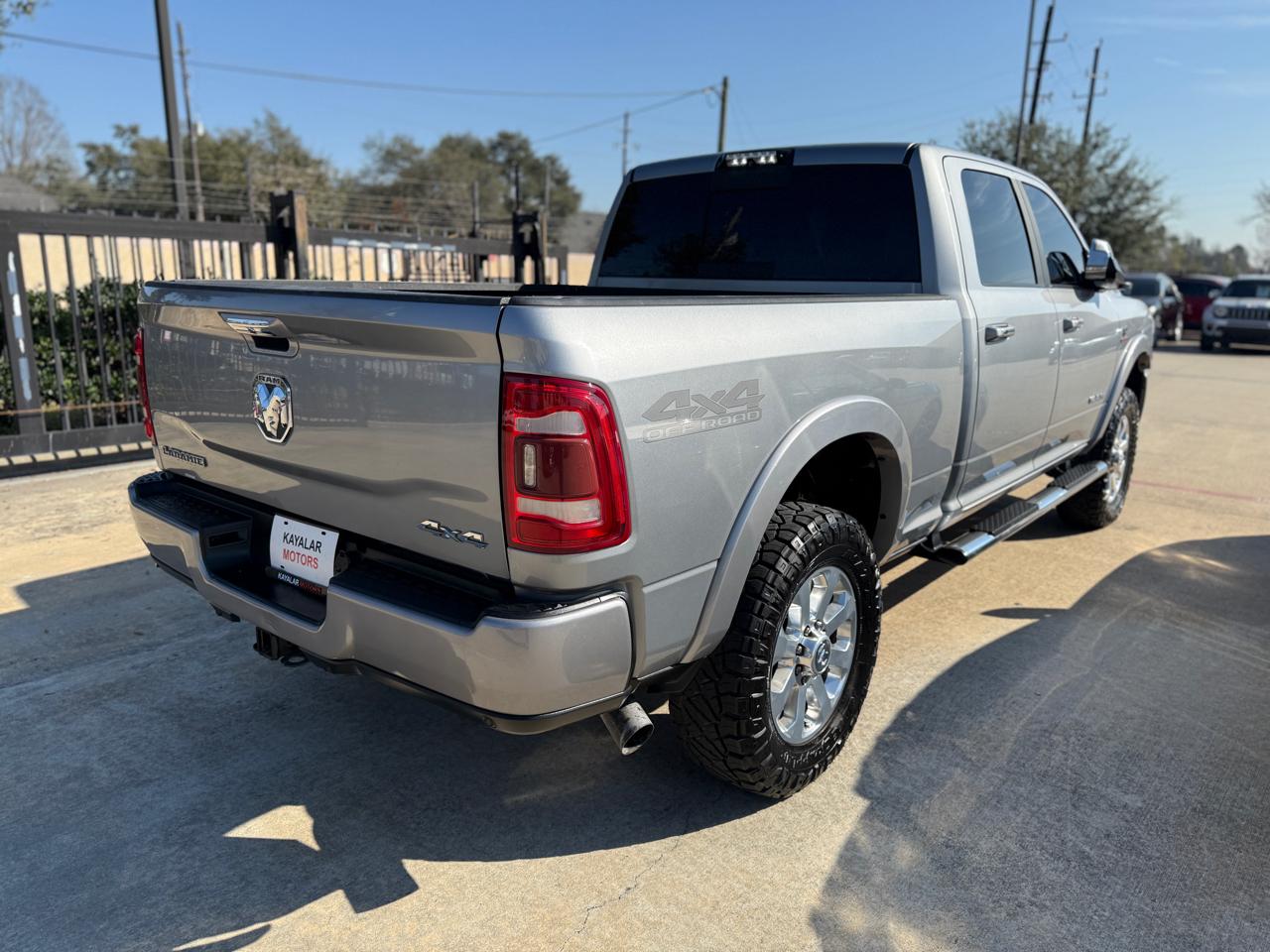 RAM 2500 Laramie Crew Cab SWB 4WD 2020