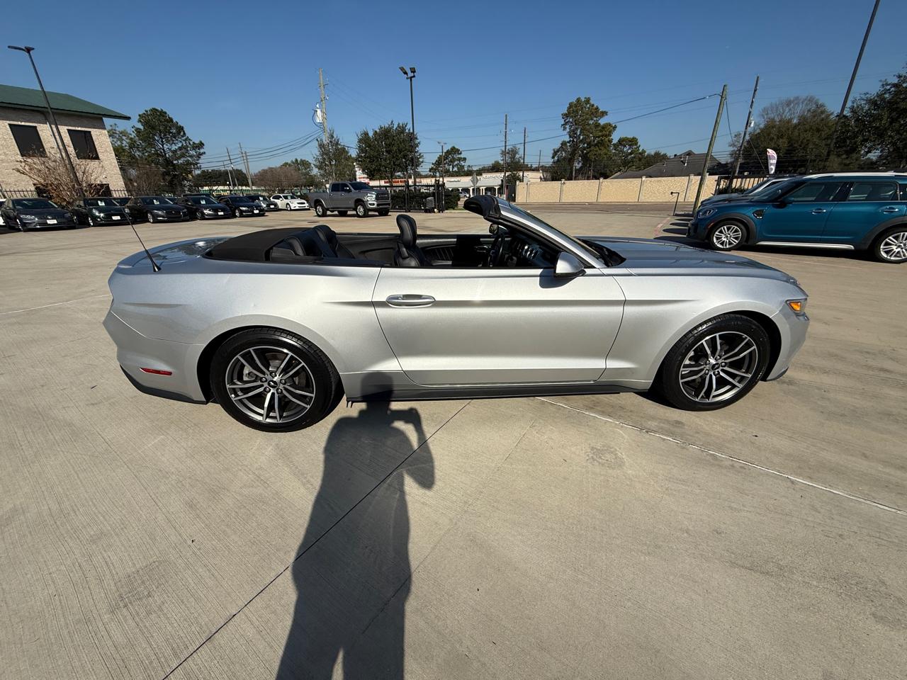 Ford Mustang EcoBoost Premium Convertible 2016