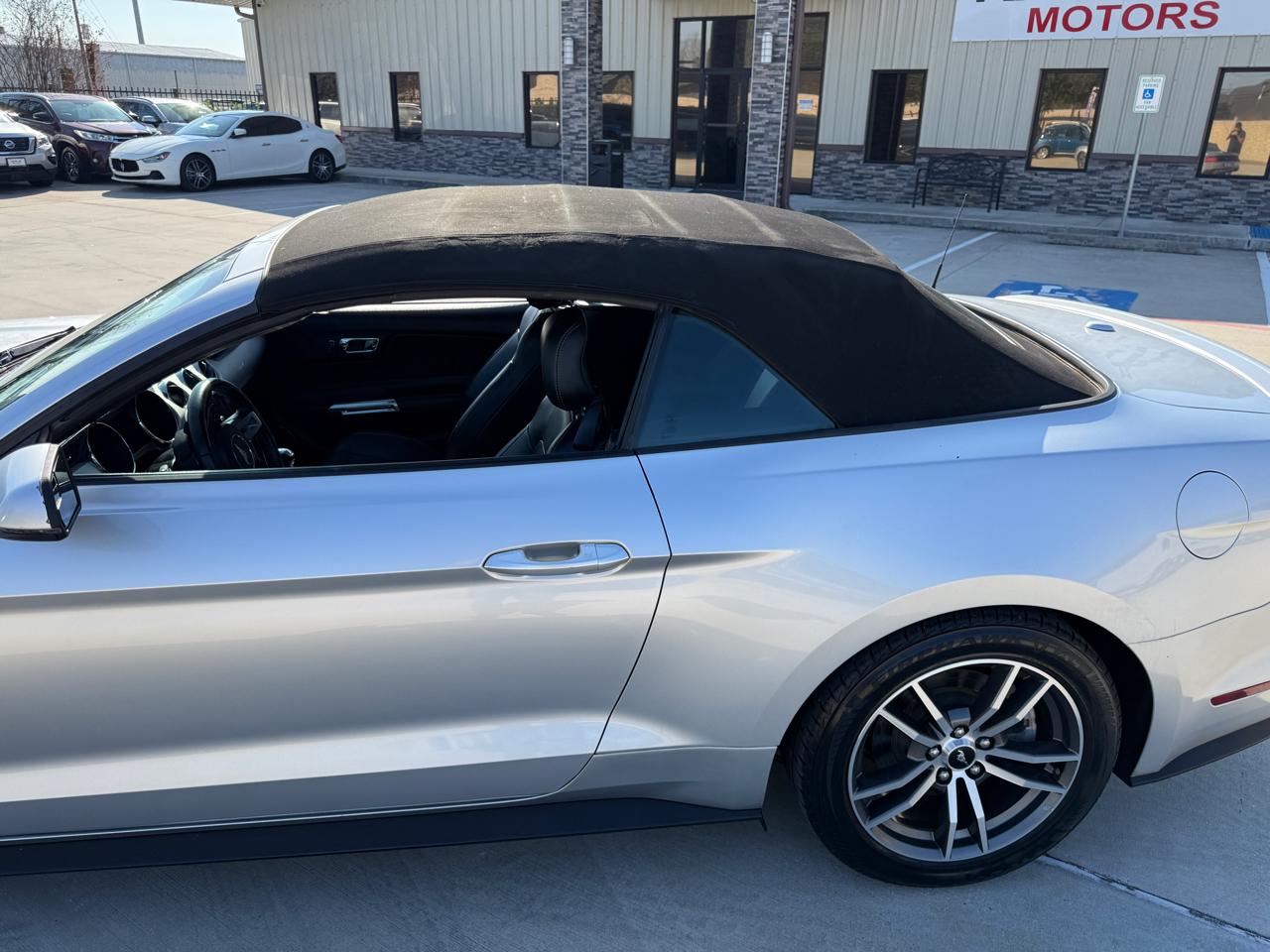 Ford Mustang EcoBoost Premium Convertible 2016