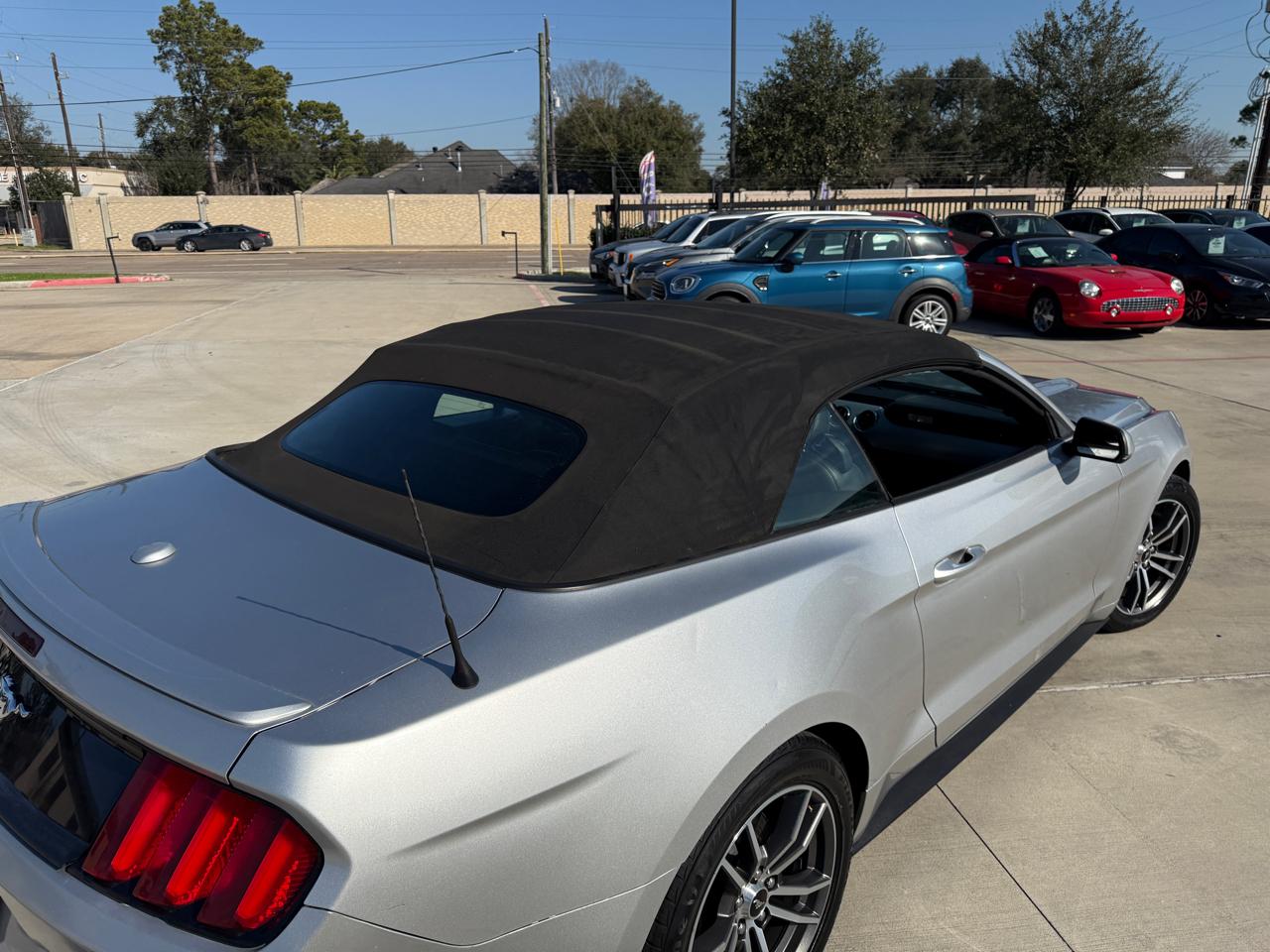 Ford Mustang EcoBoost Premium Convertible 2016