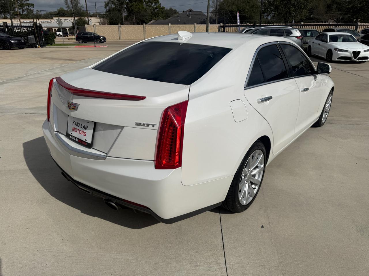 Cadillac ATS 2.0L Standard RWD 2017
