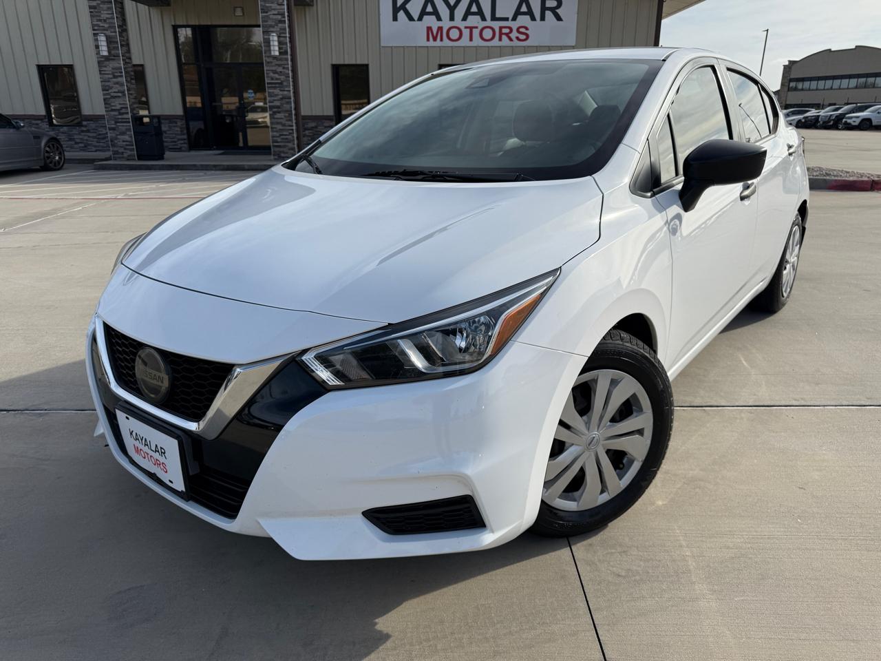 Nissan Versa S CVT 2020