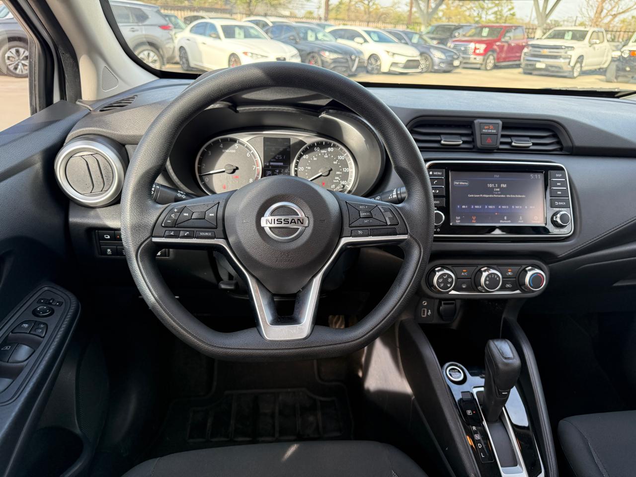 Nissan Versa S CVT 2020